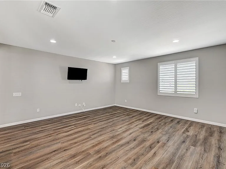 3741 Glasstop Dr — Photo 36