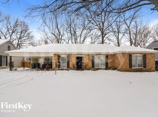 5809 Foxdale Rd, Memphis, TN 38115