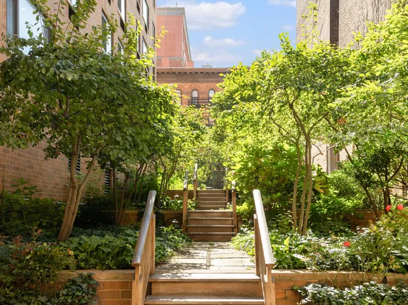 100 West 89th Street image 18 of 21