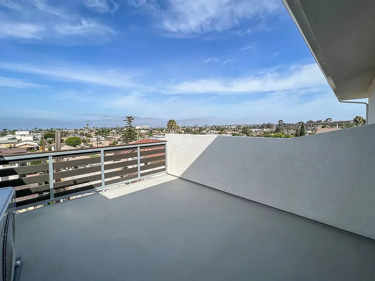 310 Palm Ave — Photo 46