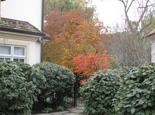 807 Burr Ave, Winnetka, IL 60093