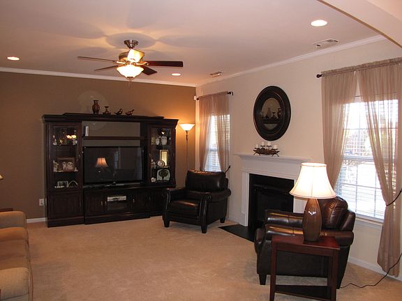 Great room, recessed lighting