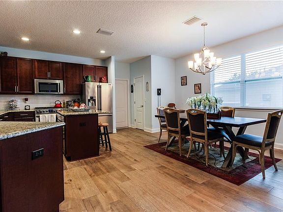 5th image of 96373 Windsor Dr