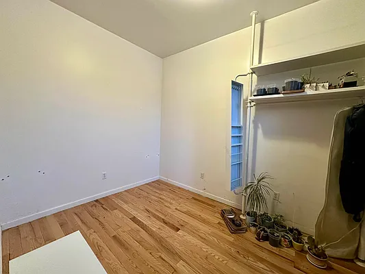 Rented by JB Mac Real Estate Inc. | media 16