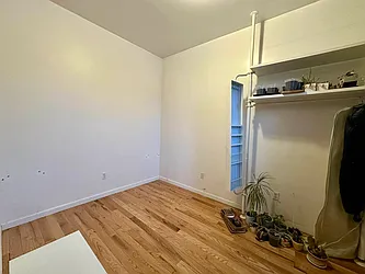 Rented by JB Mac Real Estate Inc.