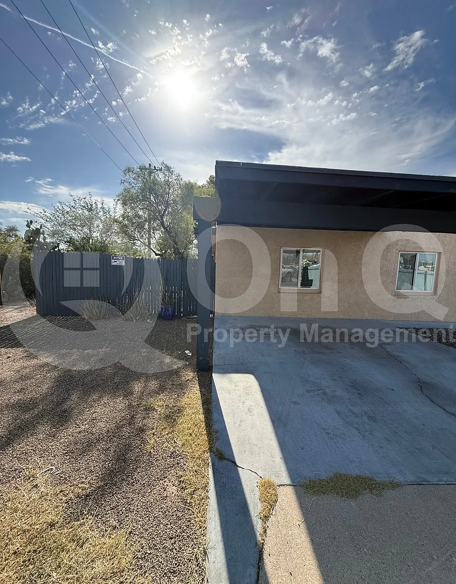 4 bed, 2.0 bath, 1646 sqft, $1,995 — Photo 3