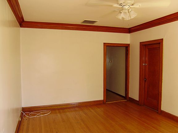 2nd image of 8708 S Saginaw Ave