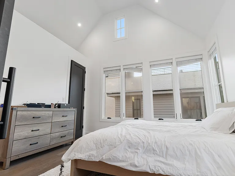 177 Ravenhurst Ln — Photo 16