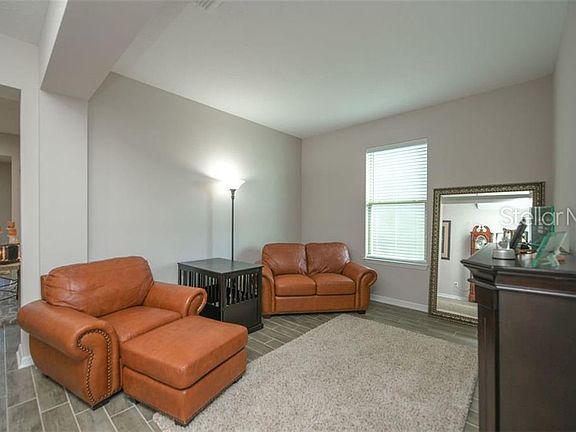 3rd image of 11823 Cross Vine Dr