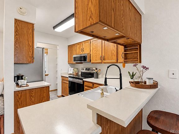 4th image of 1811 S Quebec Way #57