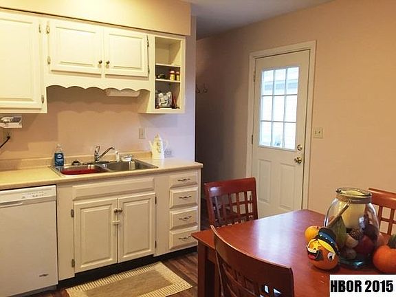 5th image of 1428 Byal Ave