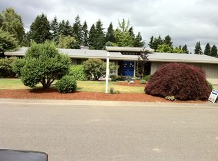 4137 94th Ave SE, Mercer Island, WA 98040