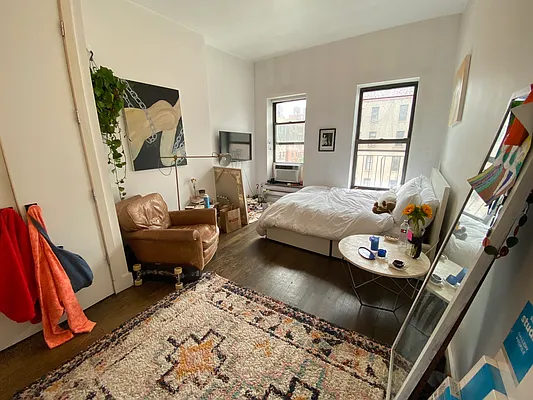 Rented by Corcoran | media 10