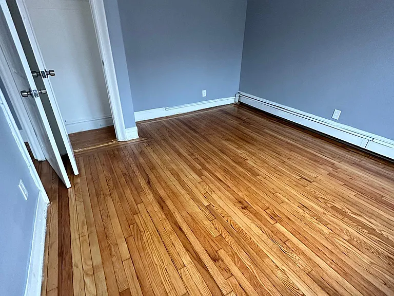 149 Zabriskie St #21 — Photo 7