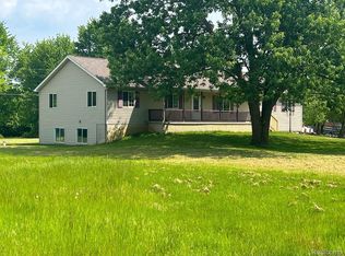 12060 Bristol Rd, Lennon, MI 48449