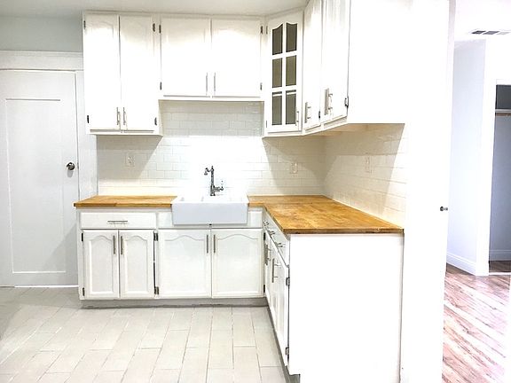 4th image of 3108 Chaucer St