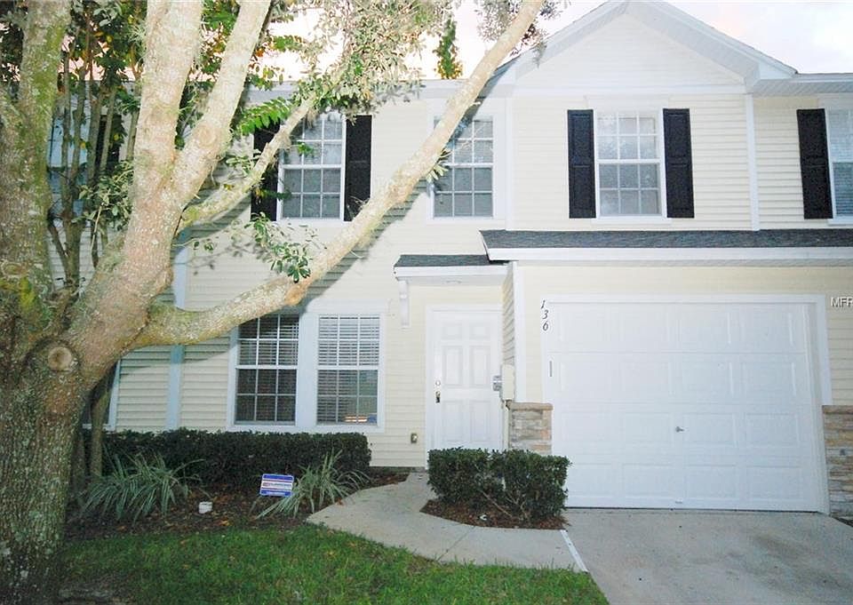 1st image of 136 Woodknoll Pl