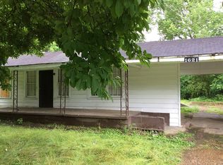1621 Winston Dr, Memphis, TN 38127