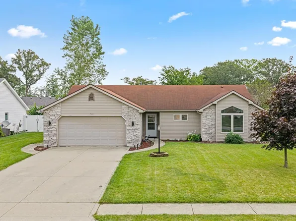 729 S Valley River Dr, Columbia City, IN 46725