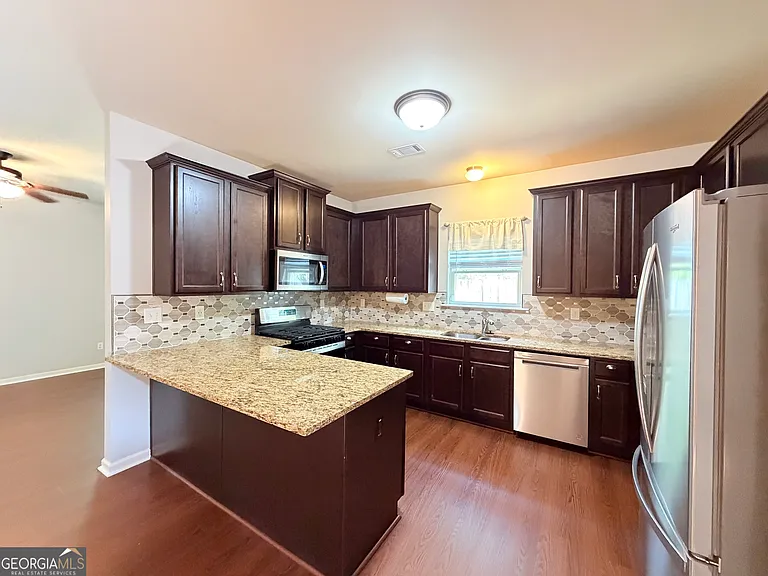 4929 Parke Brook Dr — Photo 6