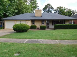 305 Hickory Bend St, McAlester, OK 74501