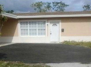 151 NW 17th Ct, Pompano Beach, FL 33060