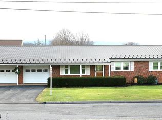 128 Hemlock Dr, Bellefonte, PA 16823