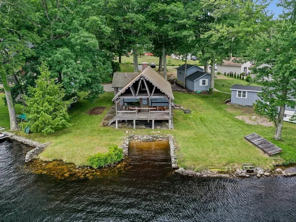 121 Wilson Ave, Spencer, MA 01562