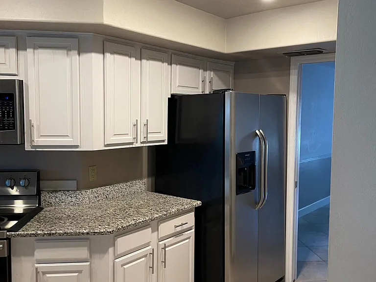 15911 Layton Ct — Photo 10