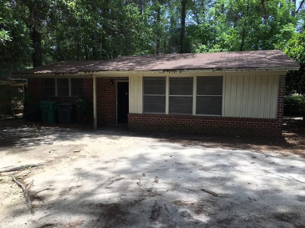 813 Ridgeway Dr