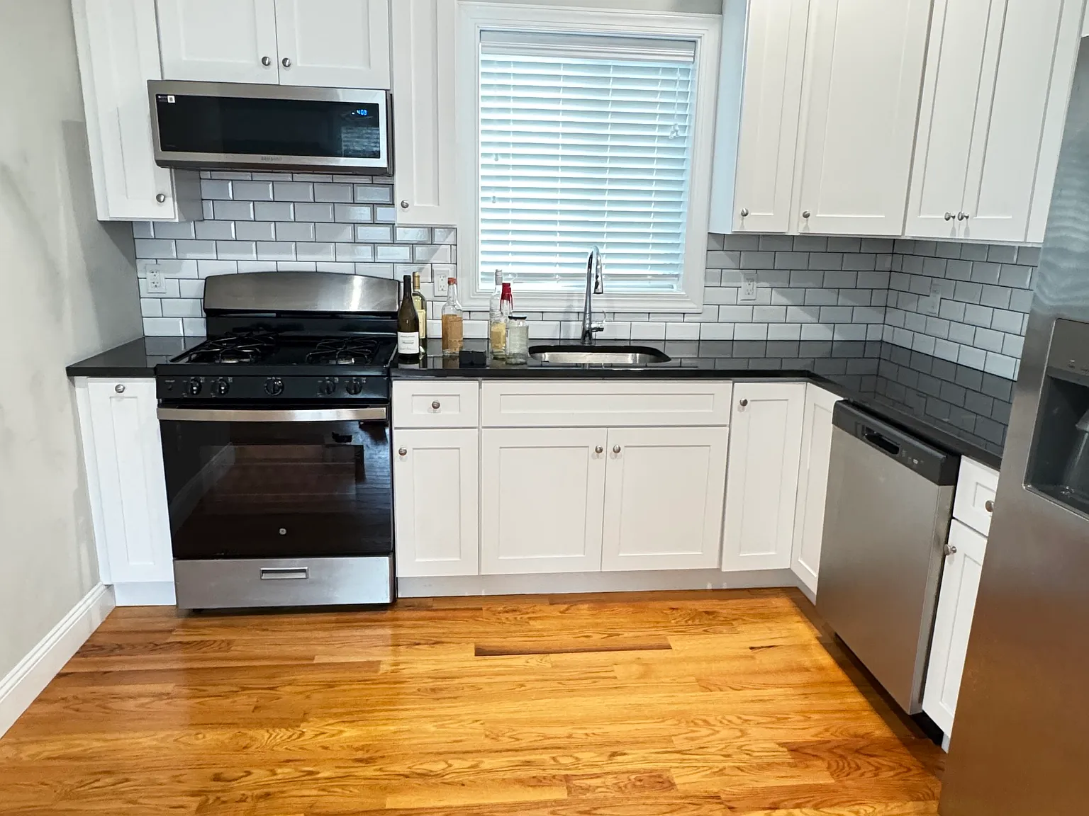 3 bed, $3,100 — Photo 3