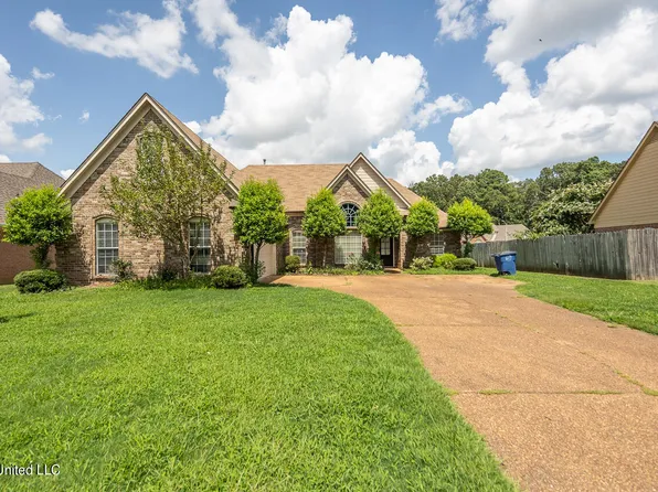 10774 Lexington Dr, Olive Branch, MS 38654