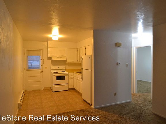 5th image of 2120 Friendship Pl APT 4