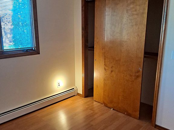2nd image of 135 Noel St Floor 2