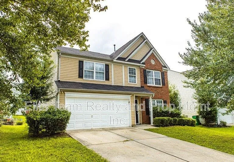 2035 Speedwell Ct — Photo 1
