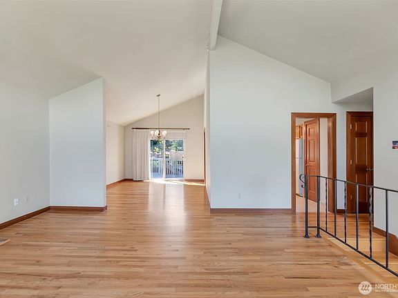 4th image of 15733 SE 175th Place