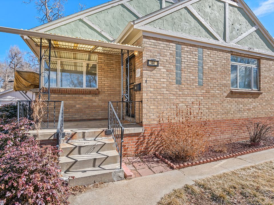 Basement level unit of this charming bungalow in the Hale neighborhood between City Park and Cherry Creek.
