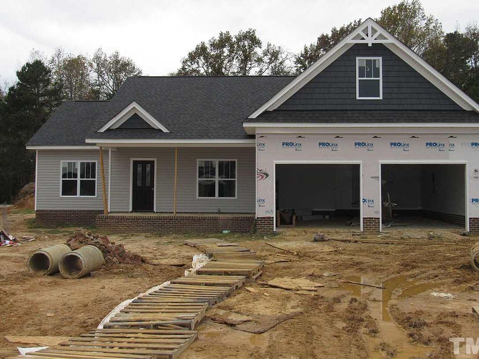 2nd image of 112 Thurman Dr