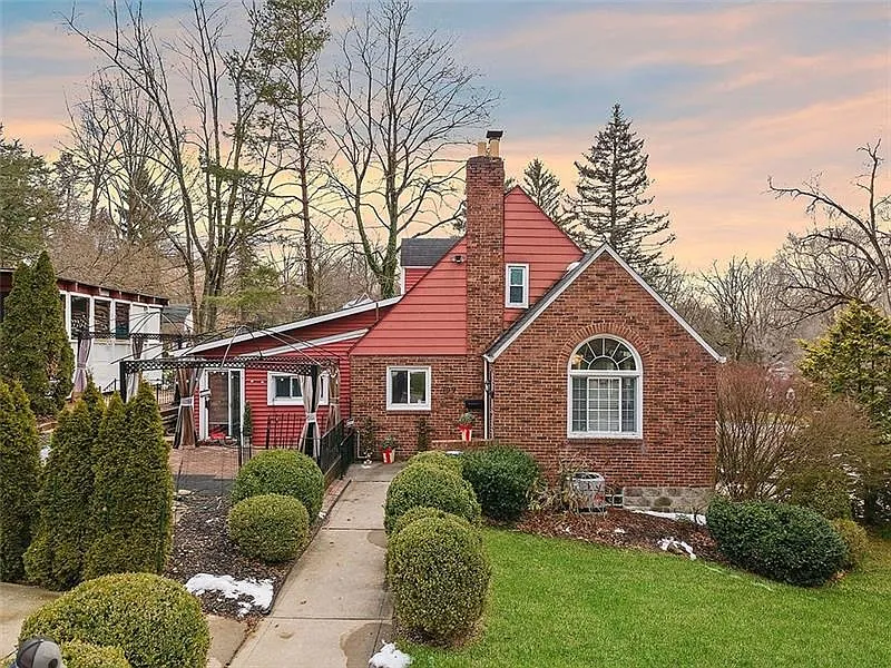 109 Banyon Dr photo 1