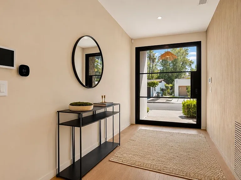 5576 El Canon Ave — Photo 3