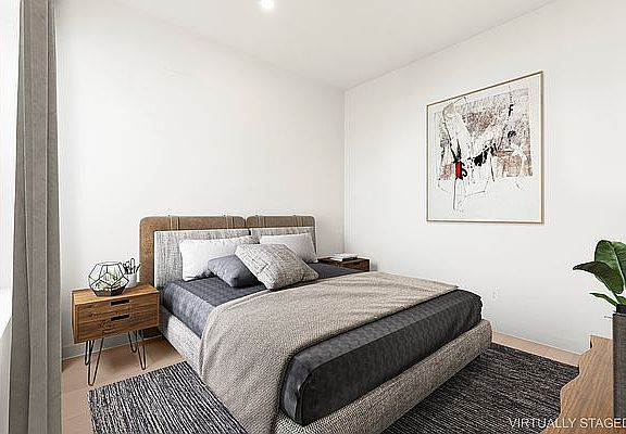 4th image of 3230 41st St APT 1C