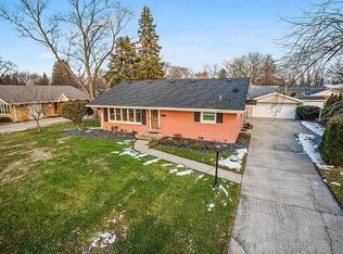 12643 S Massasoit Ave, Palos Heights, IL 60463