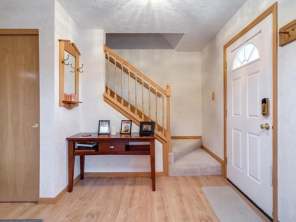 5th image of 5643 Forest Glen Dr