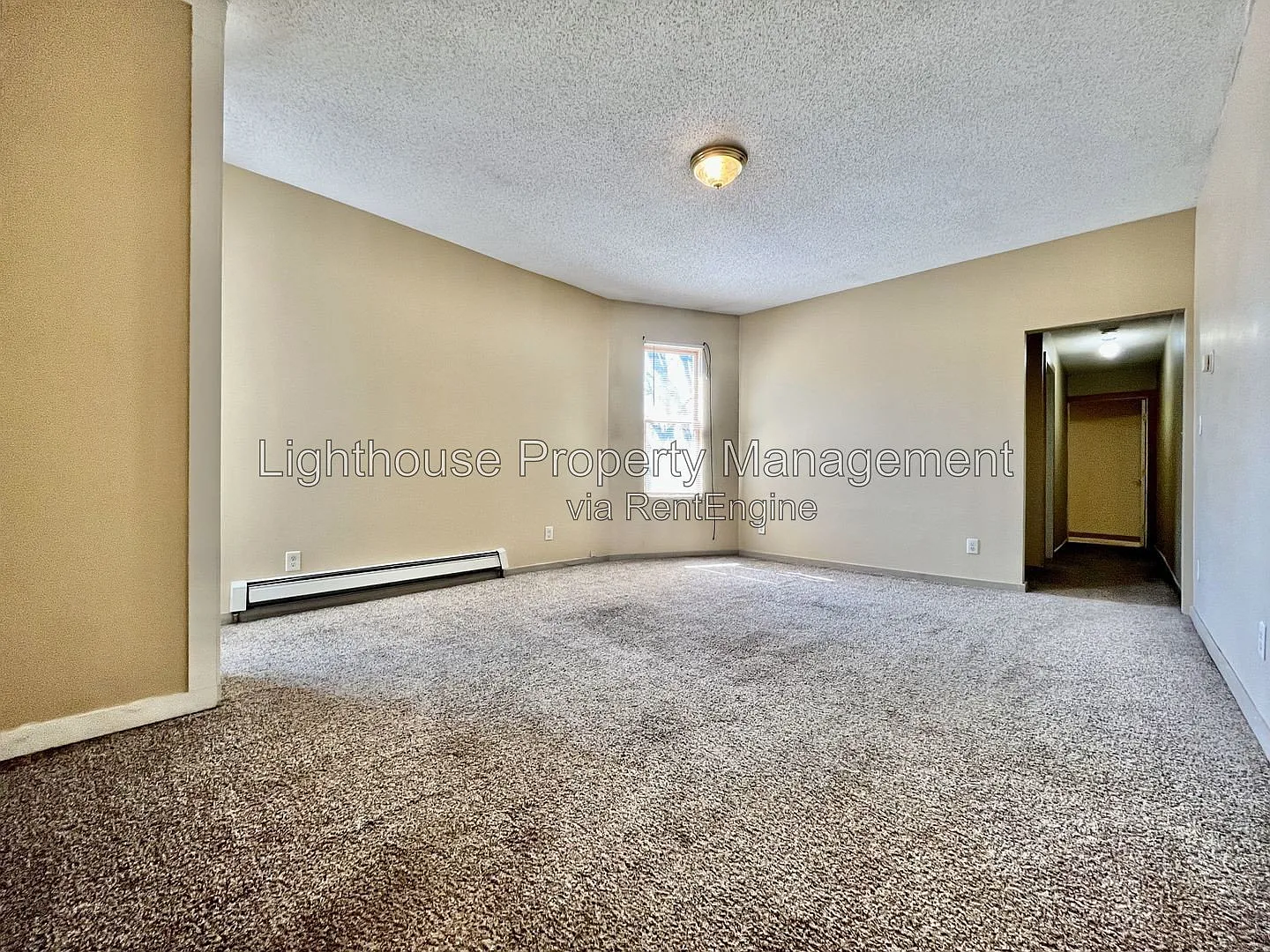 1 bed, 1.0 bath, $850 — Photo 4