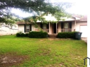 6886 Kingsgate Dr, Fayetteville, NC 28314