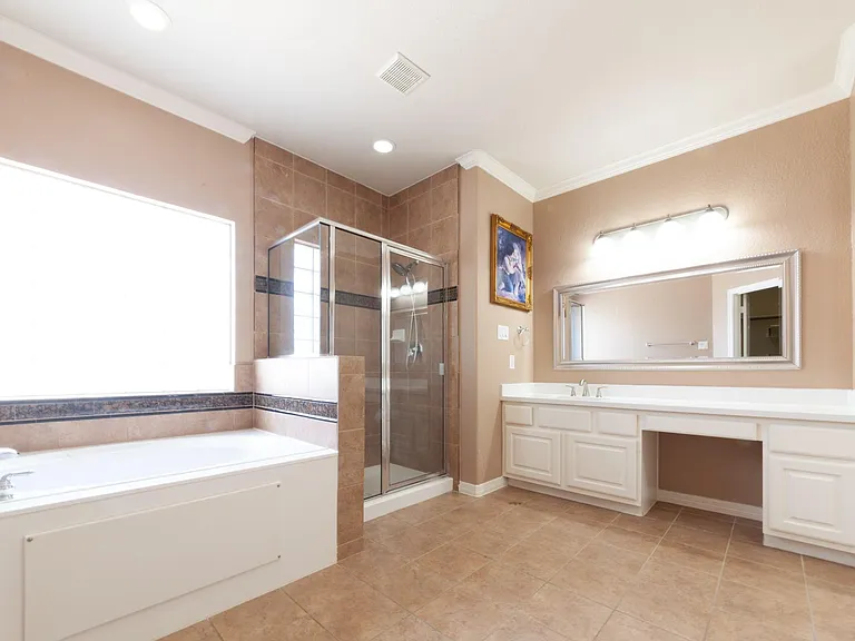 3206 Holly Thicket Dr — Photo 23