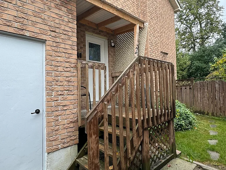 110 Colony Trail Blvd — Photo 2