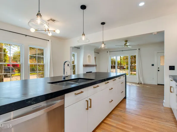 1302 W CULVER Street, Phoenix, AZ 85007