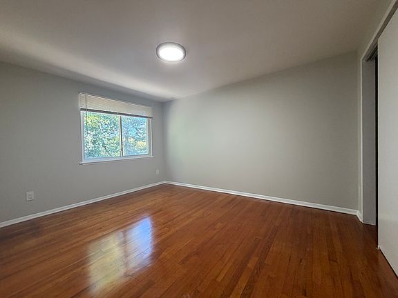 3rd image of 64 Chamberlain St #6