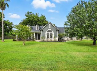 319 S Jamison St, La Porte, TX 77571